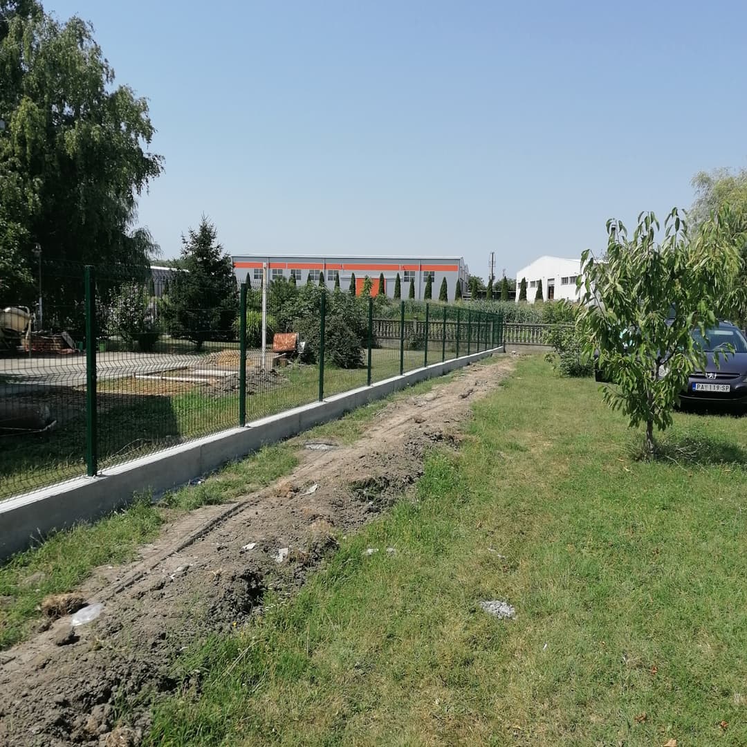 Ograde i kapije u Dolovu