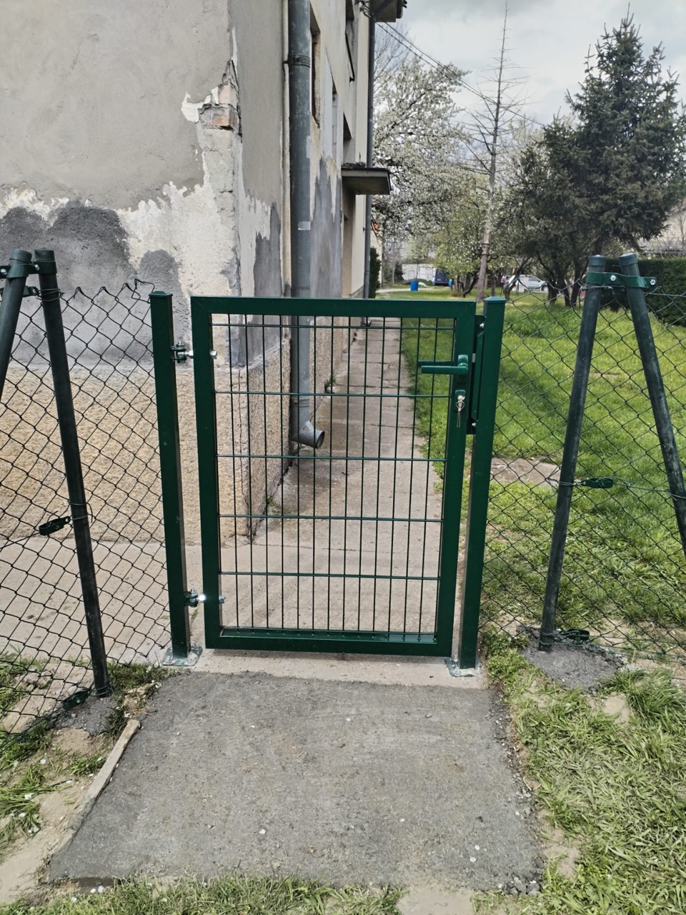 Klizne i krilne kapije