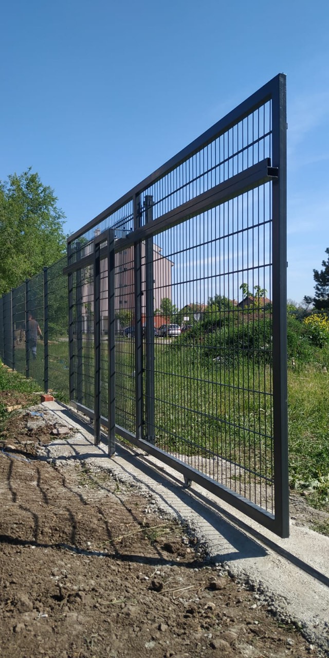 Klizne i krilne kapije
